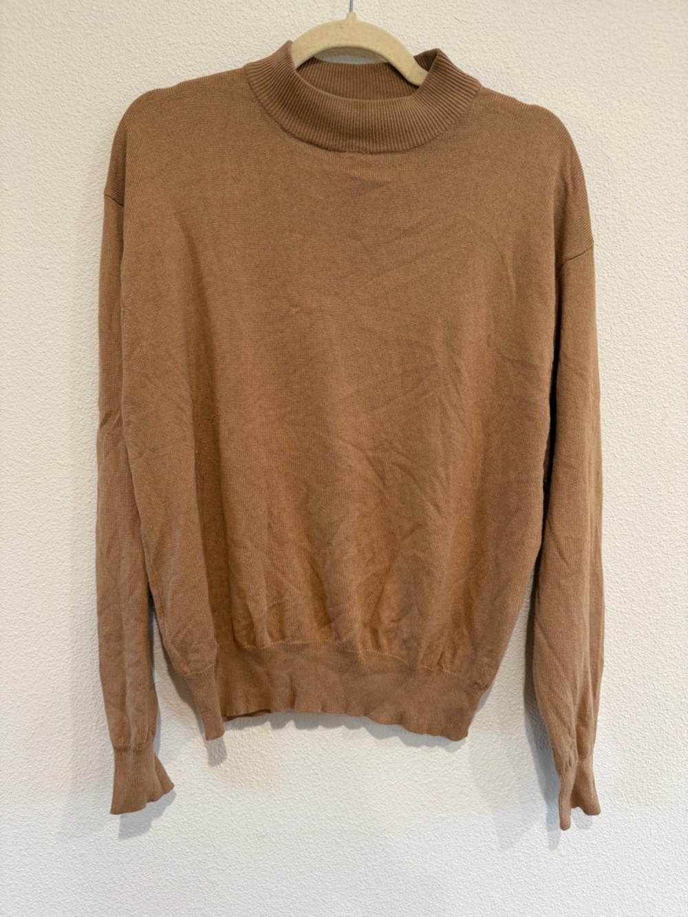 WinterSilks Men's Turtleneck Sweater in Brown